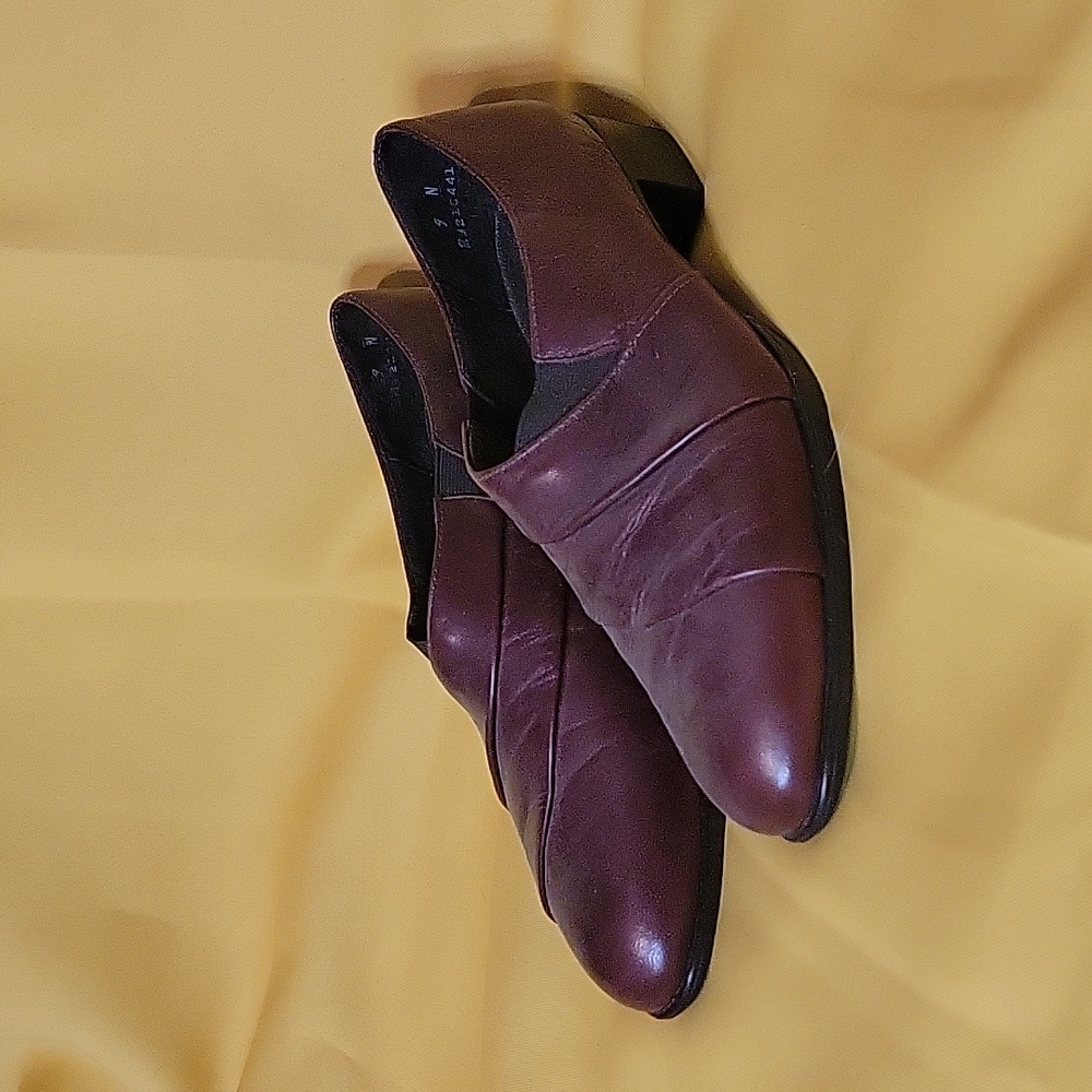 Munro American Shoes